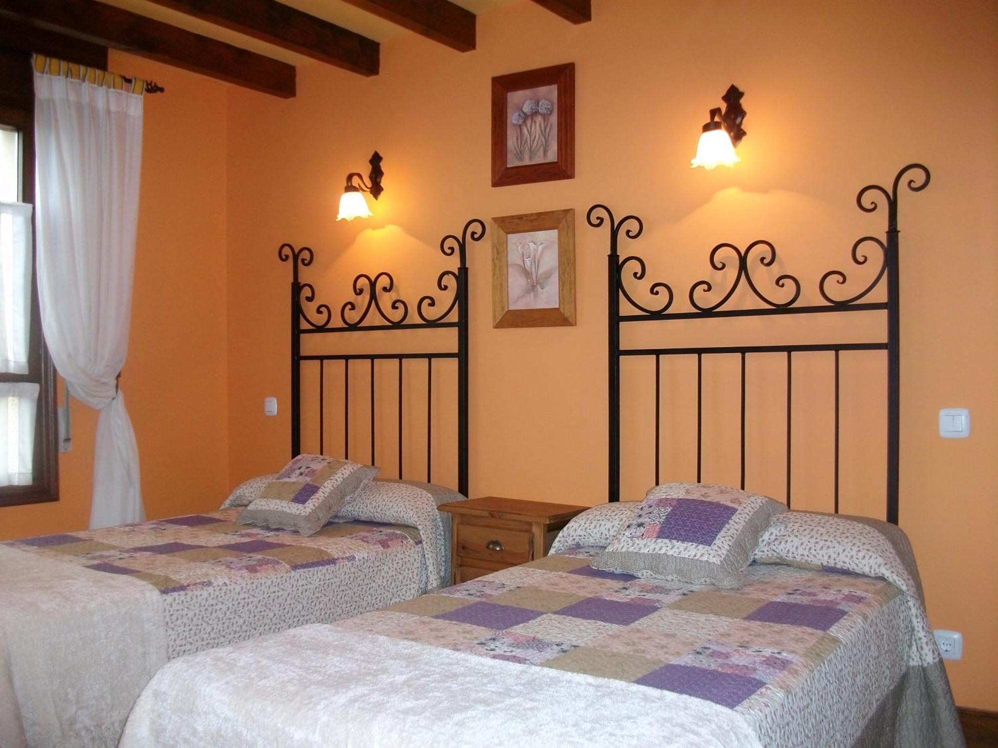 Hotel Casa De Labranza Ria De Castellanos Arnuero Esterno foto